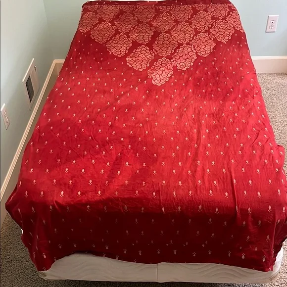 Ich*cha Red and White Patterned Curtain style is Shanti. Block print natural dye - Picture 7 of 10